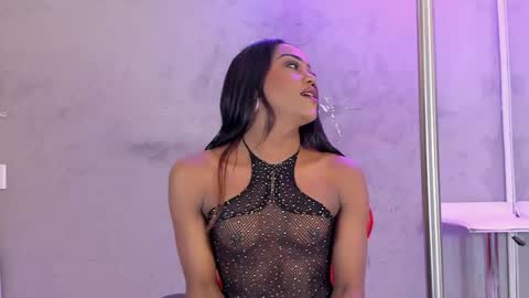 Naomi Blair online show from May 2026 03:26:01 AM