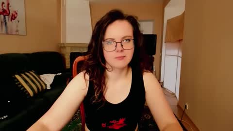 naomi_di online show from June 2026 06:06:01 AM