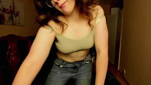 naomi_di online show from July 2026 07:35:02 PM
