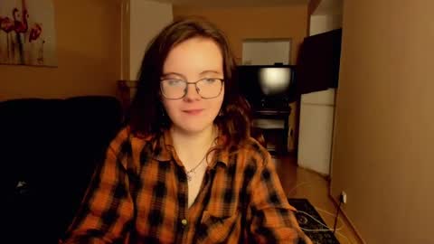 naomi_di online show from July 2026 06:10:02 PM