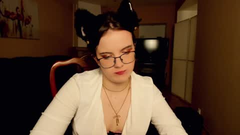 naomi_di online show from July 2026 06:42:02 PM