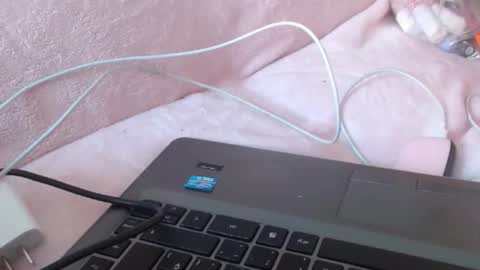 Naomi  online show from February 2026 06:57:01 PM