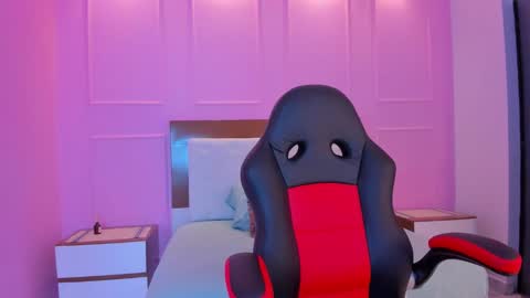 Snapshot of naomi_muse1 chatting on February 2026 02:49:01 AM N A O M I online show from February 2026 02:49:01 AM