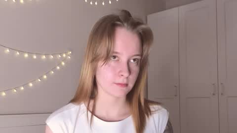 Snapshot of naomi_oops chatting on January 2026 06:44:02 PM Naomi online show from January 2026 06:44:02 PM