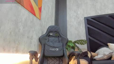 Naomi online show from June 2026 11:34:02 AM