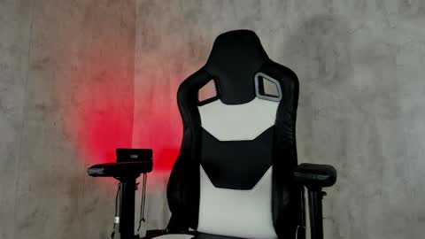 Heidy  online show from May 2026 06:08:01 AM