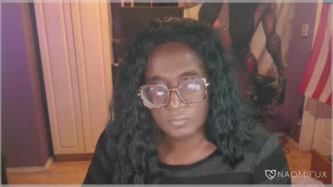 Snapshot of naomifux chatting on March 2025 11:09:02 PM Naomi online show from March 2025 11:09:02 PM