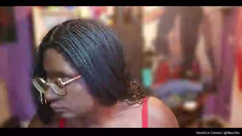 Snapshot of naomifux chatting on September 2025 07:24:02 PM Naomi online show from September 2025 07:24:02 PM