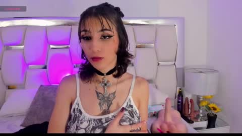 naomiharuno online show from February 2025 06:07:02 AM