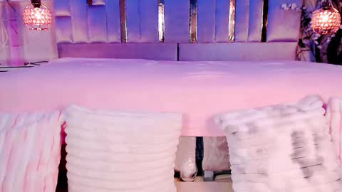     online show from March 2026 05:48:02 AM