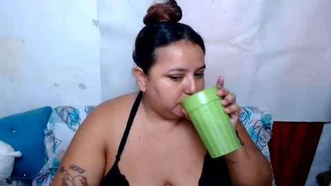 naomiquiin online show from July 2026 12:47:02 PM