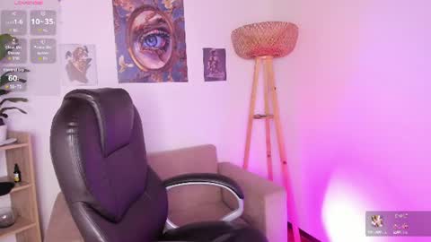 N A O M I  online show from June 2026 10:23:02 PM