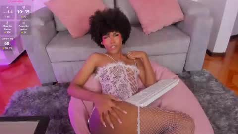 N A O M I  online show from July 2026 10:43:02 AM