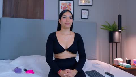 Naomi online show from July 2026 03:15:02 AM