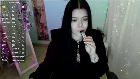 Naomi online show from April 2026 06:24:01 AM