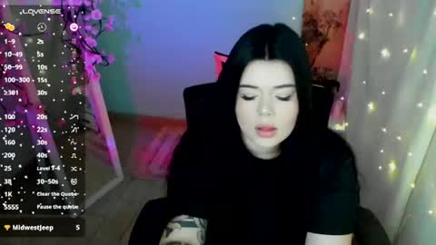 Naomi online show from July 2026 07:01:02 AM