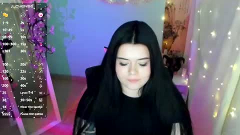Naomi online show from July 2026 06:54:01 PM