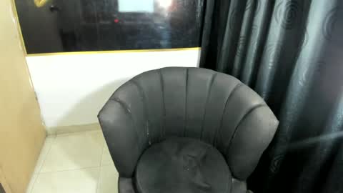 naomiwildburn online show from July 2026 06:47:02 AM