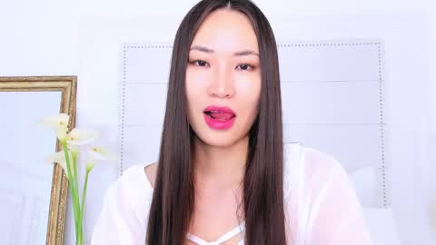 Naomi online show from February 2025 02:29:02 AM