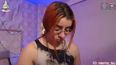 Naomy  online show from December 2025 07:40:02 PM