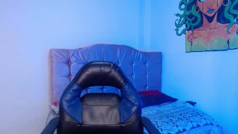 Nao online show from November 2025 12:51:01 PM