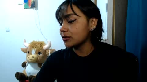 naomylux1 online show from July 2026 02:05:17 AM