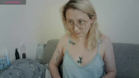 NaozuQAce online show from May 2026 12:56:02 PM