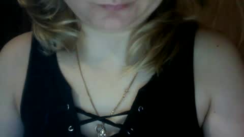 Snapshot of narcisjill chatting on December 2024 06:08:02 AM NarcisJill online show from December 2024 06:08:02 AM