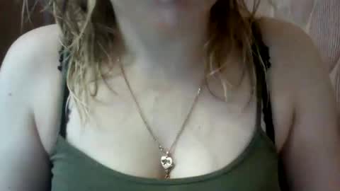 Snapshot of narcisjill chatting on February 2025 12:19:02 PM NarcisJill online show from February 2025 12:19:02 PM