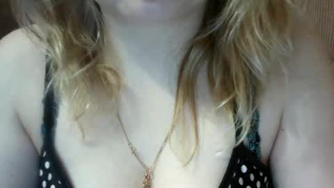 Snapshot of narcisjill chatting on February 2025 10:50:02 PM NarcisJill online show from February 2025 10:50:02 PM