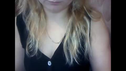 Snapshot of narcisjill chatting on October 2025 10:37:01 AM NarcisJill online show from October 2025 10:37:01 AM