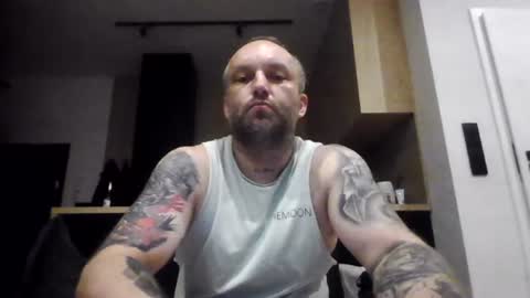 narcyzz87 online show from August 2026 01:48:01 AM