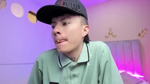 Nascary Fox online show from January 2026 07:12:01 PM