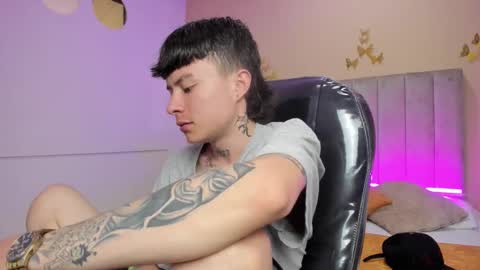 Nascary Fox online show from February 2026 07:52:01 PM