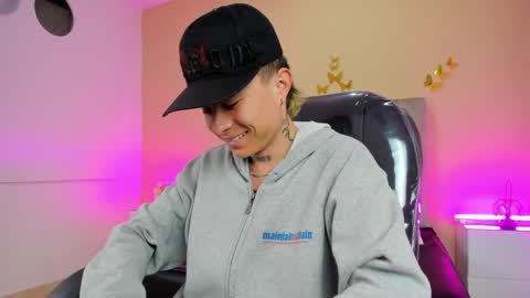 Nascary Fox online show from April 2026 11:37:01 AM