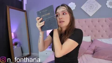 Snapshot of nashlyfontanna chatting on October 2025 01:52:01 PM Nashly Fontana online show from October 2025 01:52:01 PM