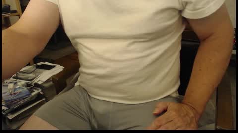 Snapshot of nassauliman chatting on November 2025 12:38:02 AM nassauliman online show from November 2025 12:38:02 AM