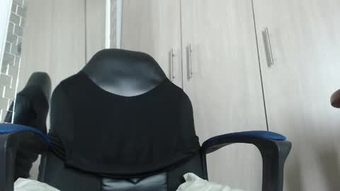 nassh_18 online show from April 2026 12:23:01 AM