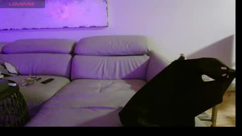 Snapshot of nassobout chatting on February 2025 02:07:01 AM nassobout online show from February 2025 02:07:01 AM