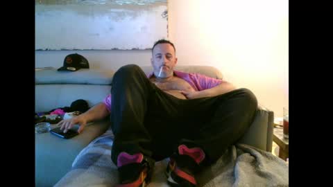 Snapshot of nassobout chatting on September 2025 10:22:01 PM nassobout online show from September 2025 10:22:01 PM