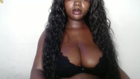 Amanda online show from November 2025 03:56:02 PM