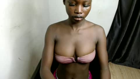 Mila online show from March 2026 06:44:02 PM