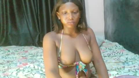 Nastybadgirlxx online show from May 2026 12:43:01 PM
