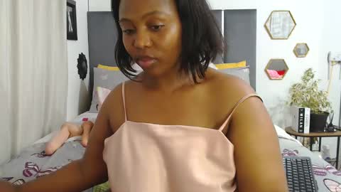 Snapshot of nastycronicax24 chatting on December 2024 11:18:01 PM Olwemihla Brown online show from December 2024 11:18:01 PM