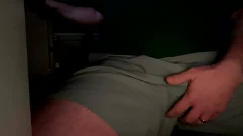 Snapshot of nastymidwesthusband chatting on December 2024 04:05:02 AM nastymidwesthusband online show from December 2024 04:05:02 AM