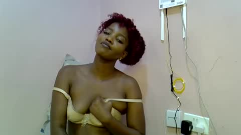 Snapshot of nastysassy_ chatting on September 2025 04:00:02 PM Call me Sassy online show from September 2025 04:00:02 PM