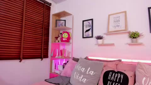 nata_villalobos online show from June 2026 01:33:01 AM