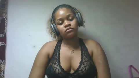 natachazz online show from May 2026 10:51:02 PM
