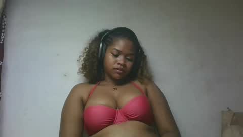 natachazz online show from May 2026 09:42:01 PM