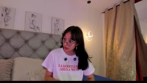 natalia online show from April 2026 08:06:01 PM